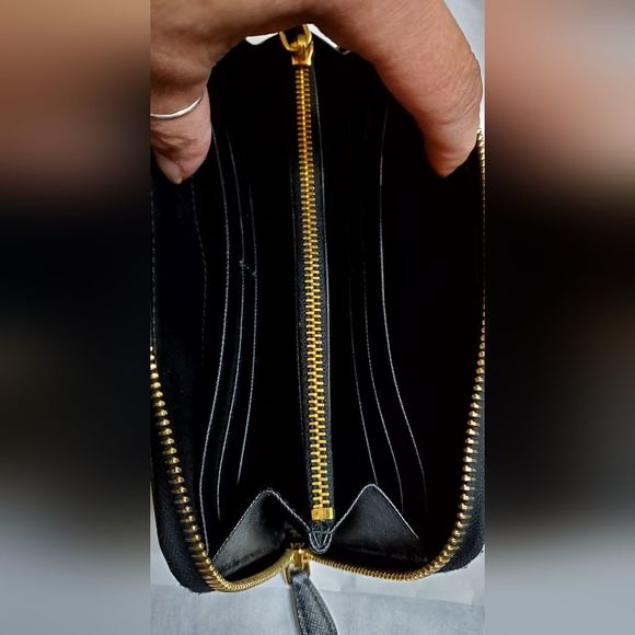 PRADA Saffiano Fiocco Long Zip Around Bow Wallet Nero Black - Picture 5 of 10